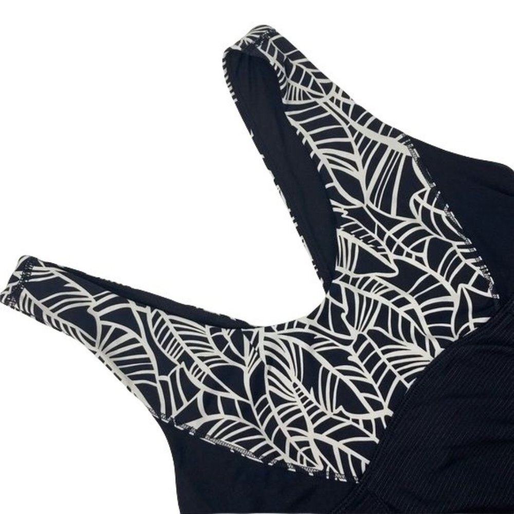 LULULEMON Women Palm "Hustle & Bustle" Tank Top Size 4 Black / White - Picture 14 of 14